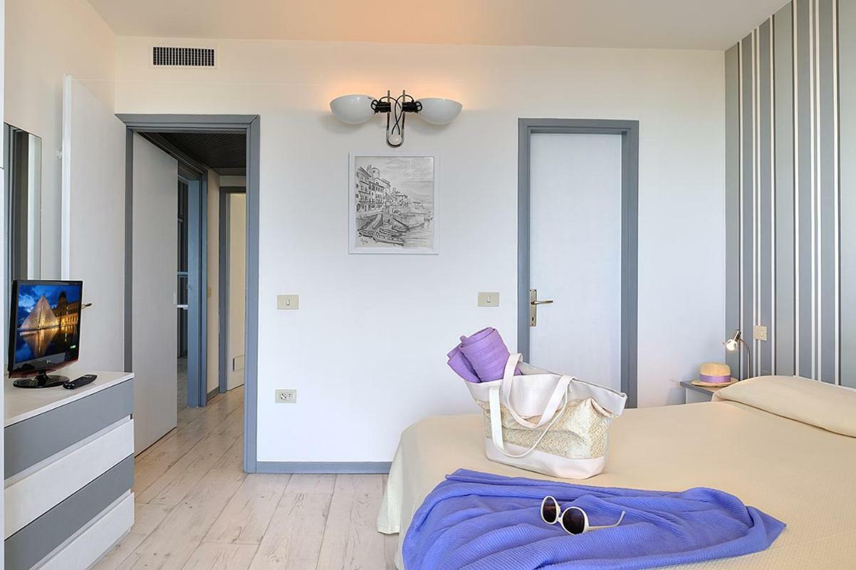 Residence Riccione Beach Apartments Exterior foto